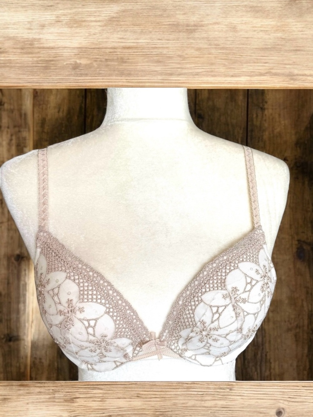 Victoria’s Secret Dream Angels Sequin Laced Push Up Bra Intimates Women’s